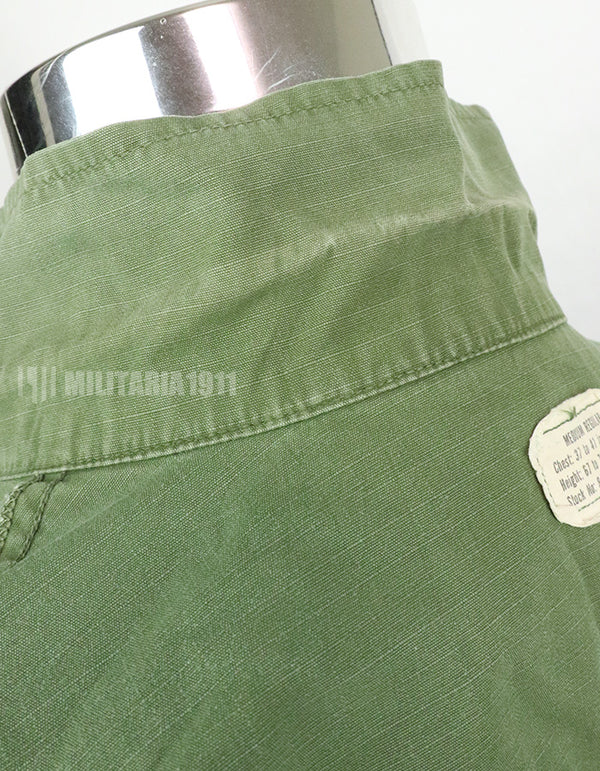 Original 3rd model, ripstop fabric, jungle fatigues, with patches, good condition, 1969 contract.