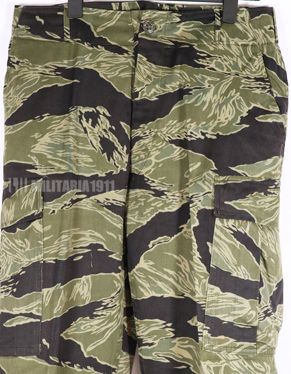 Authenticity unknown Real fabric Okinawa CISO Tiger Tiger stripe fatigues pants in good condition